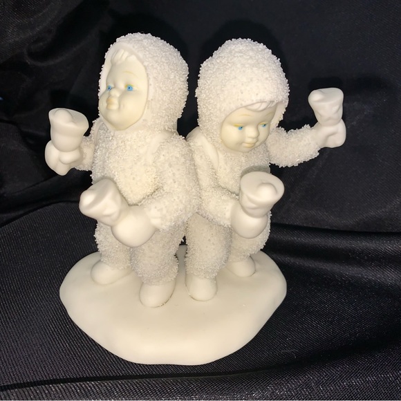 SnowBabies by Department 56 - Picture 2 of 8